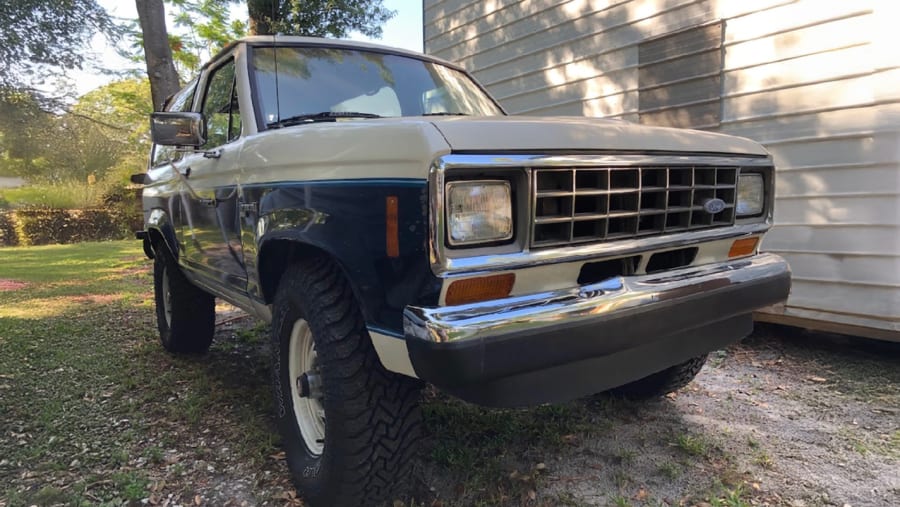 1987 Ford Bronco XLT — market value and price history