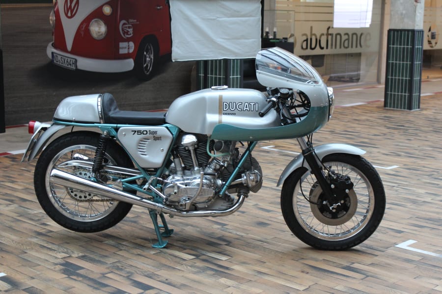 1974 Ducati 750SS Green Frame