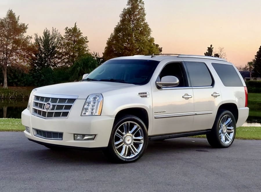 2013 Cadillac Escalade Platinum