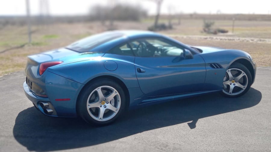 2011 Ferrari California