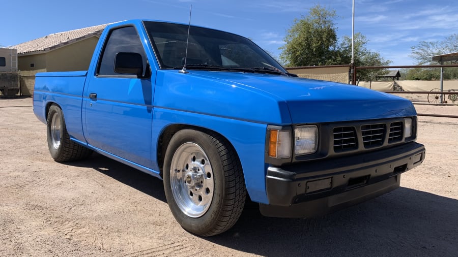 1987 Nissan Pickup