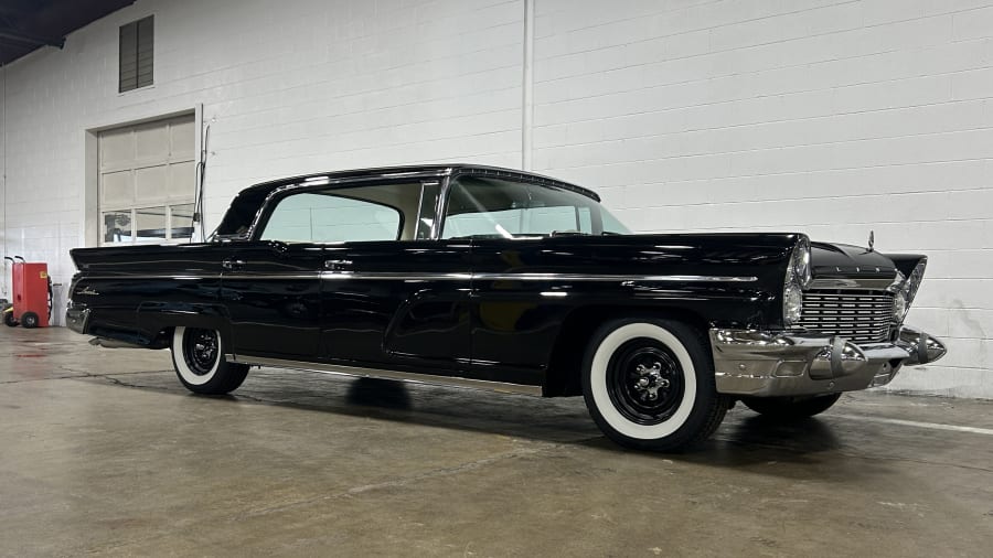1960 Lincoln Premiere