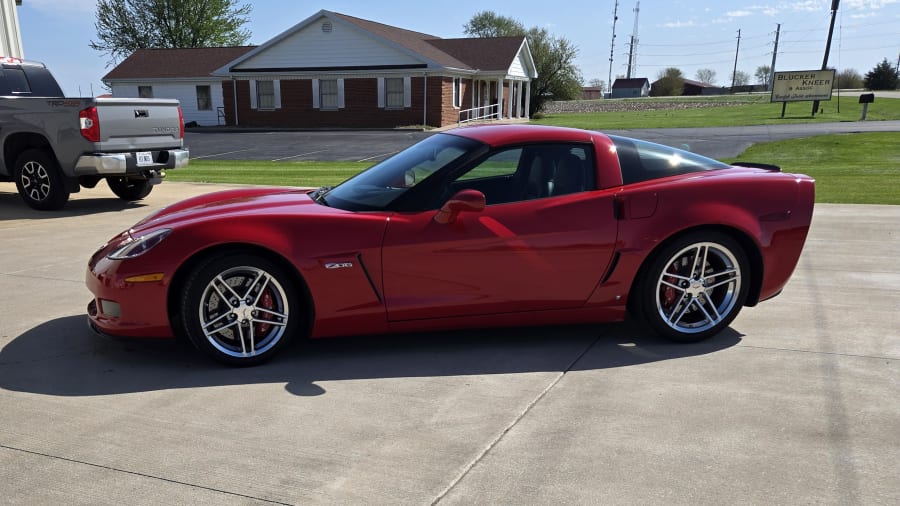 2006 Chevrolet Corvette Coupe — market value and price history