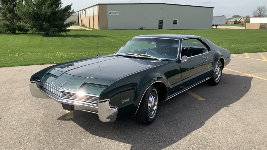 1966 Oldsmobile Toronado