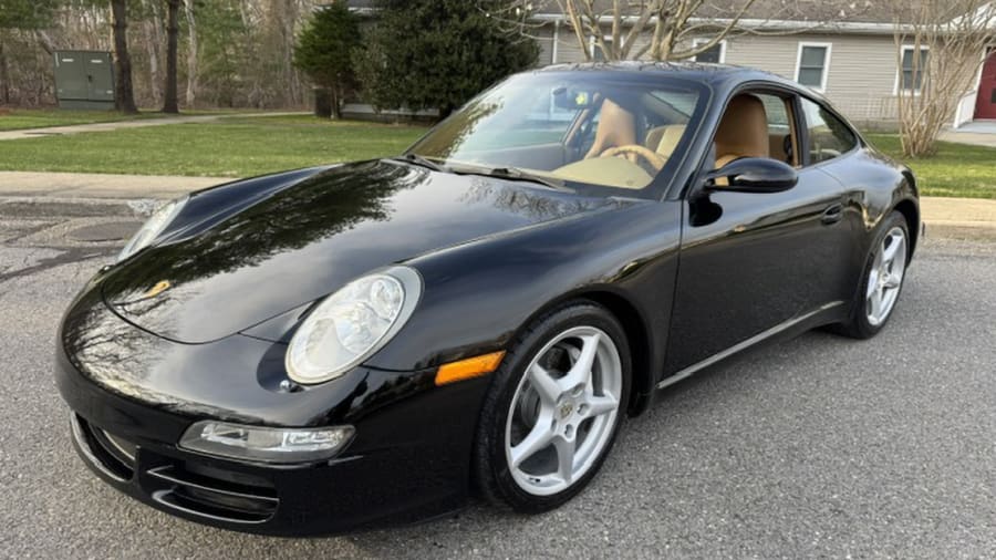 2008 Porsche 911 Carrera image 1