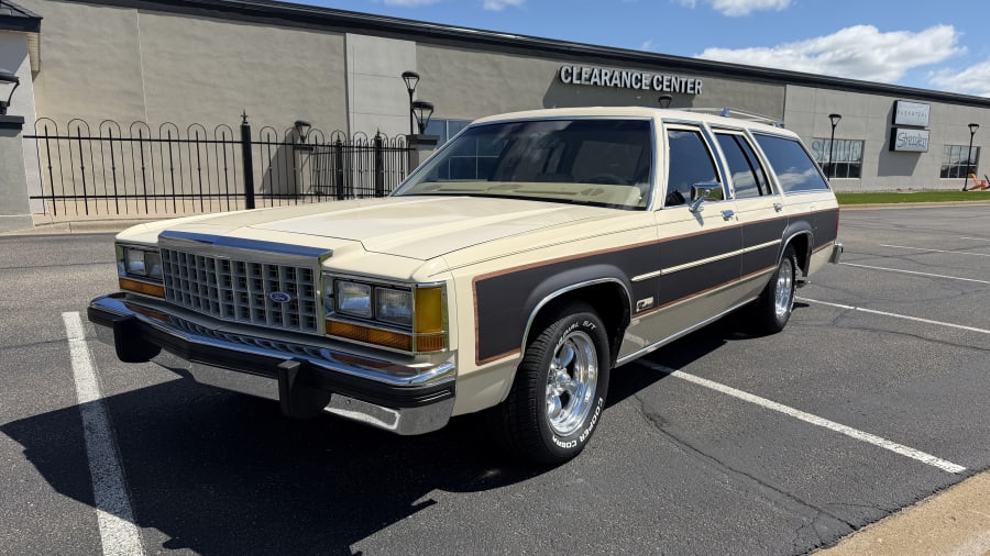 1984 Ford LTD Crown Victoria Wagon For Sale At Auction - Mecum