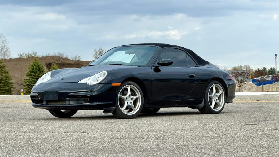 2003 Porsche 911 Carrera