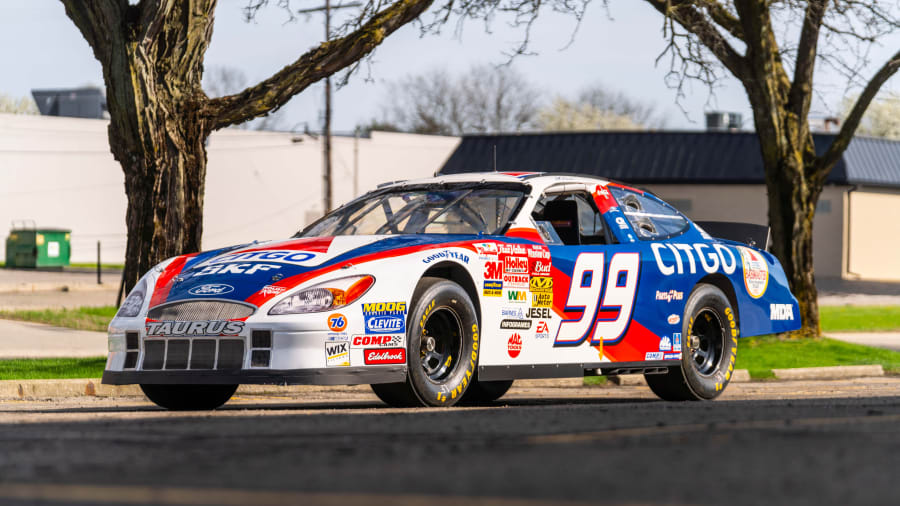 2000 Ford Taurus Nascar