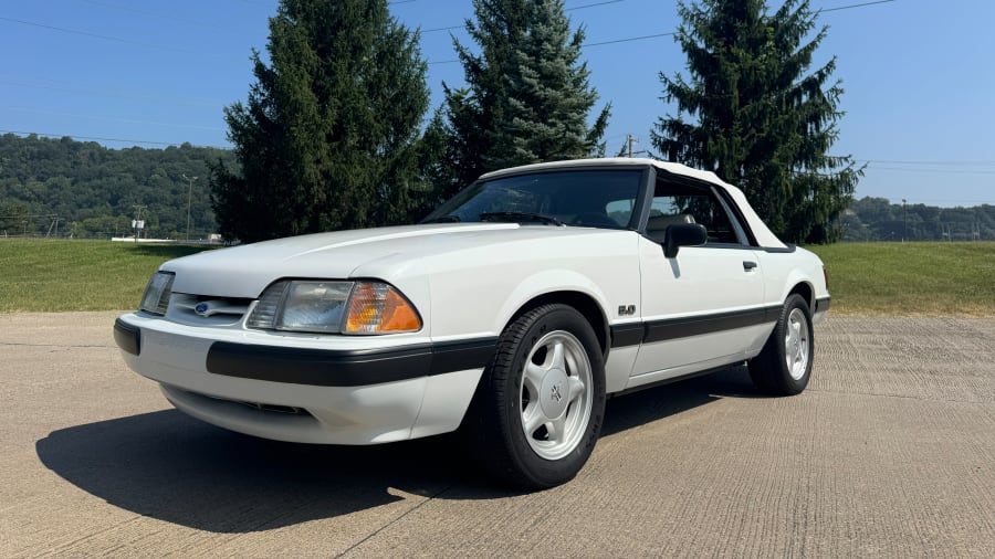 1992 Ford Mustang LX — market value and price history