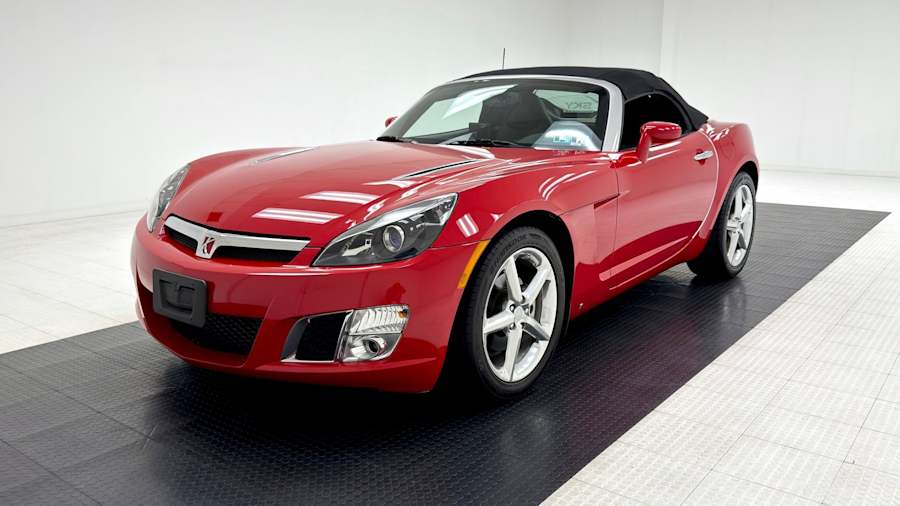 2008 Saturn Sky Redline