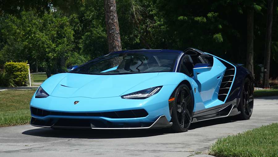 2017 Lamborghini Centenario