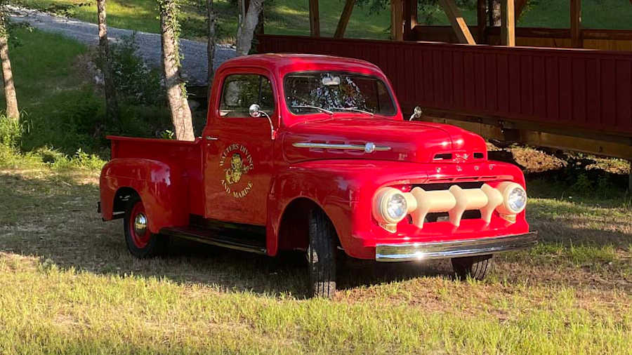 1952 Ford F-1