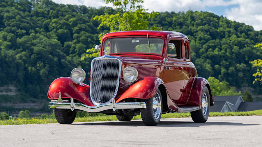 1934 Ford 5 Window