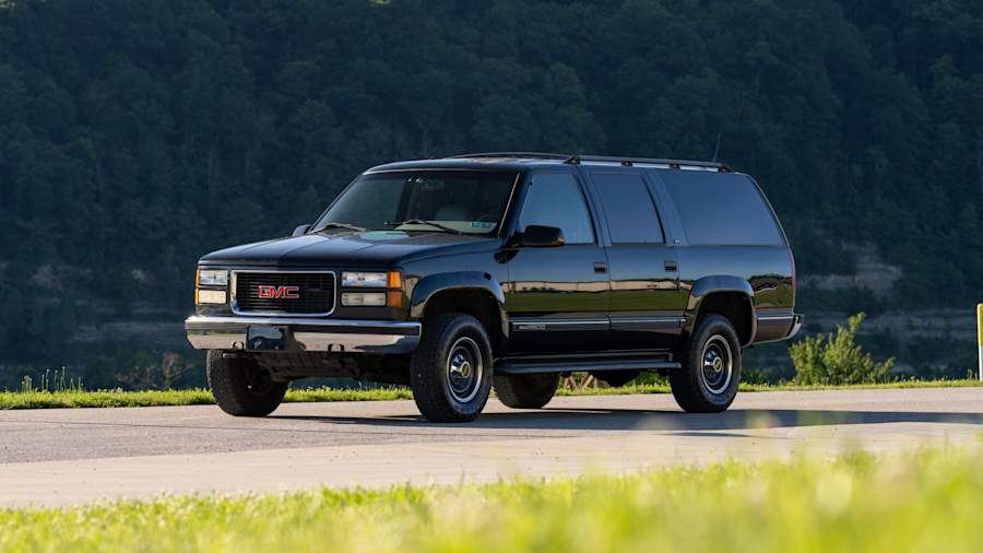 1996 GMC Suburban SLT
