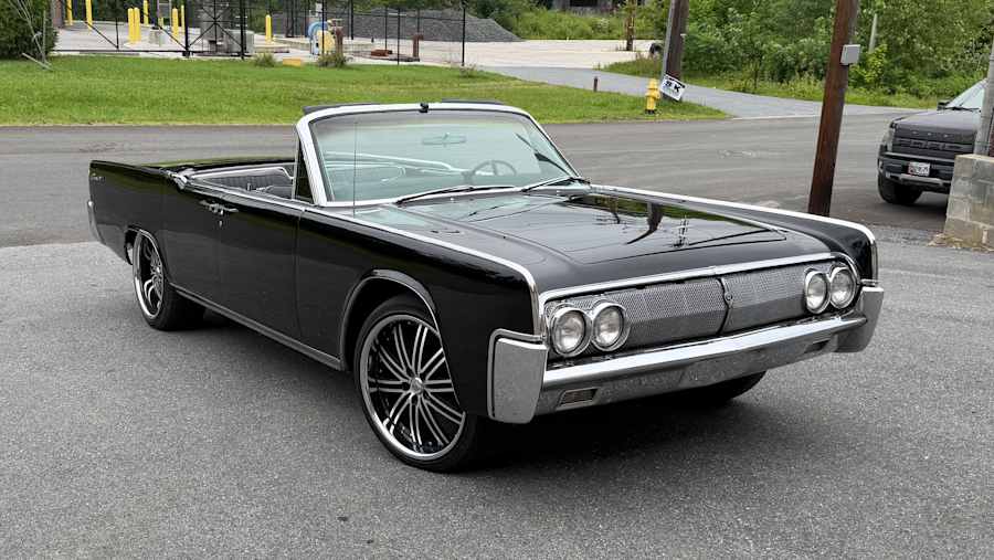 1964 Lincoln Continental Convertible: market value and price history
