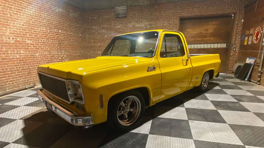 1977 GMC C1500 Sierra Classic