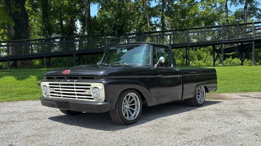 1963 Ford F-100