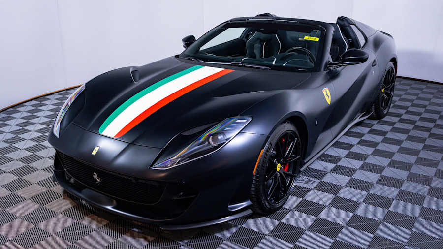 2023 Ferrari 812 GTS