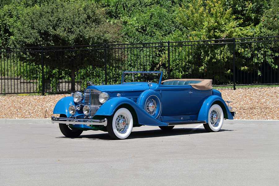 1934 Packard Super Eight