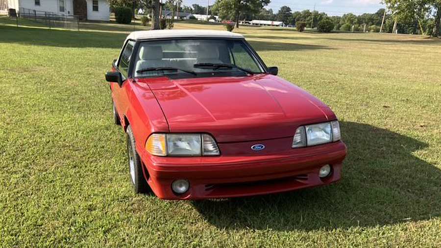 1988 Ford Mustang GT