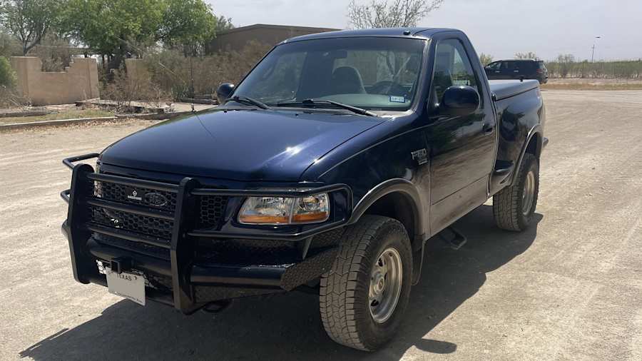 2002 Ford F-150 XLT