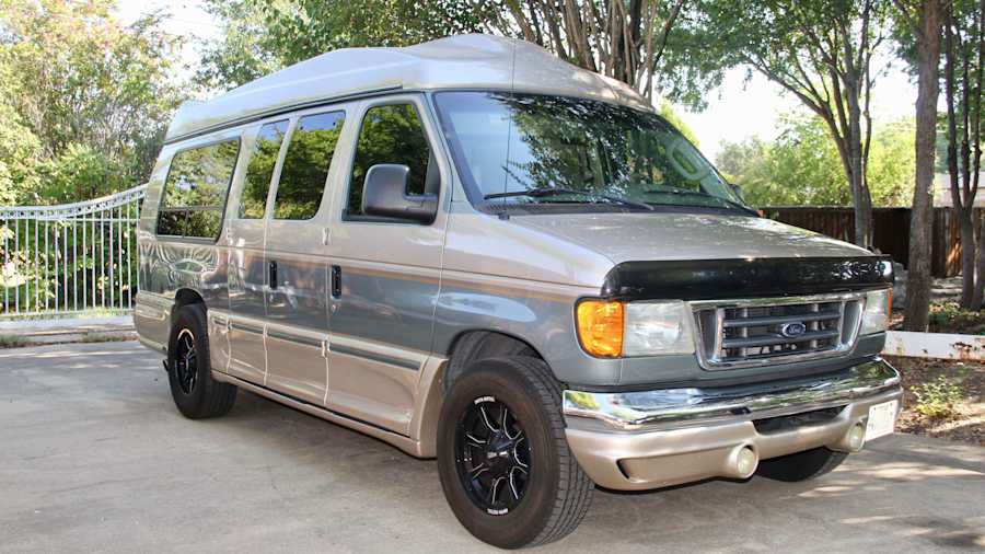 Ford E-Series (4th Gen)