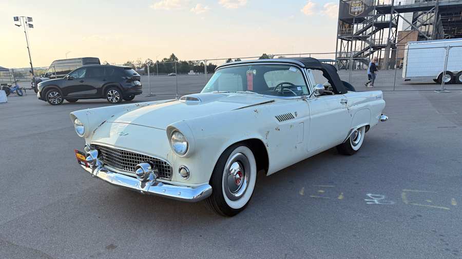 1956 Ford Thunderbird