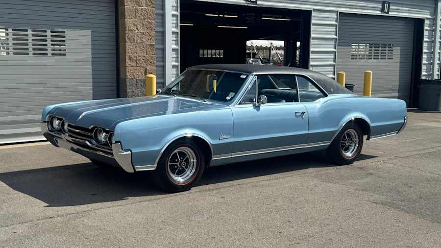 1967 Oldsmobile Cutlass Supreme