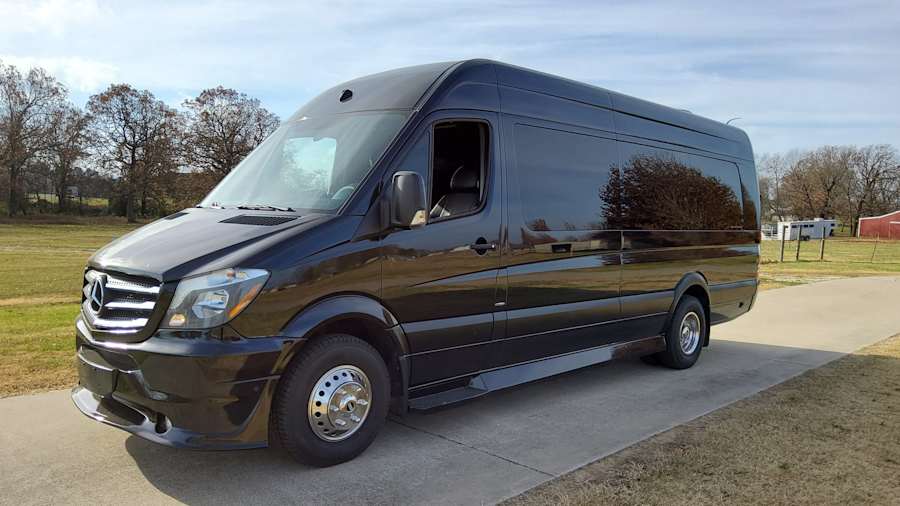 2015 Mercedes-Benz Sprinter 3500 Conversion