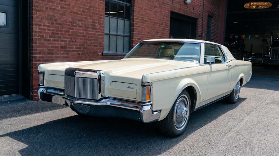 1970 Lincoln Continental Mark III