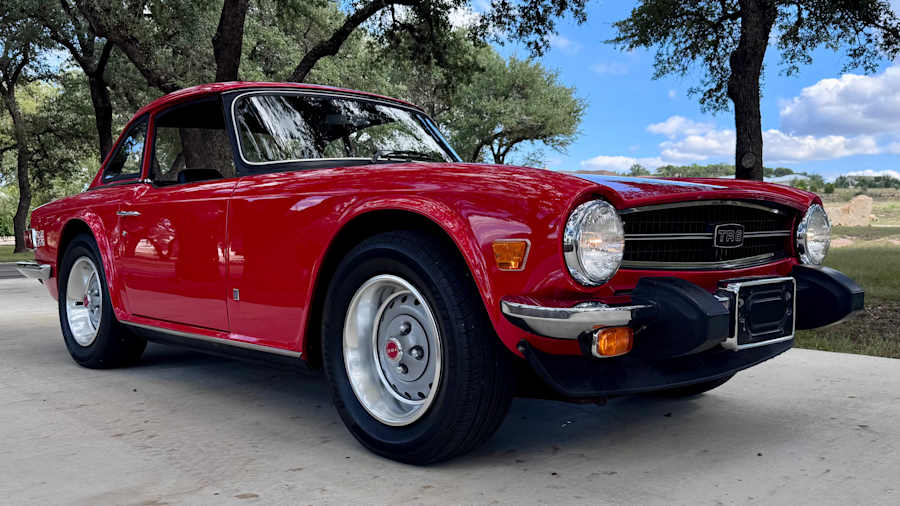 Triumph TR6