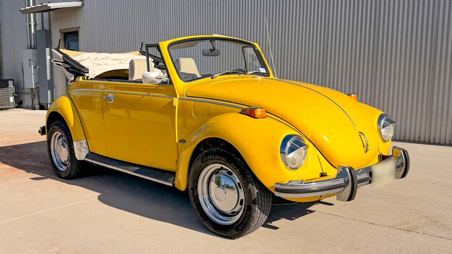 1971 Volkswagen Super Beetle Convertible