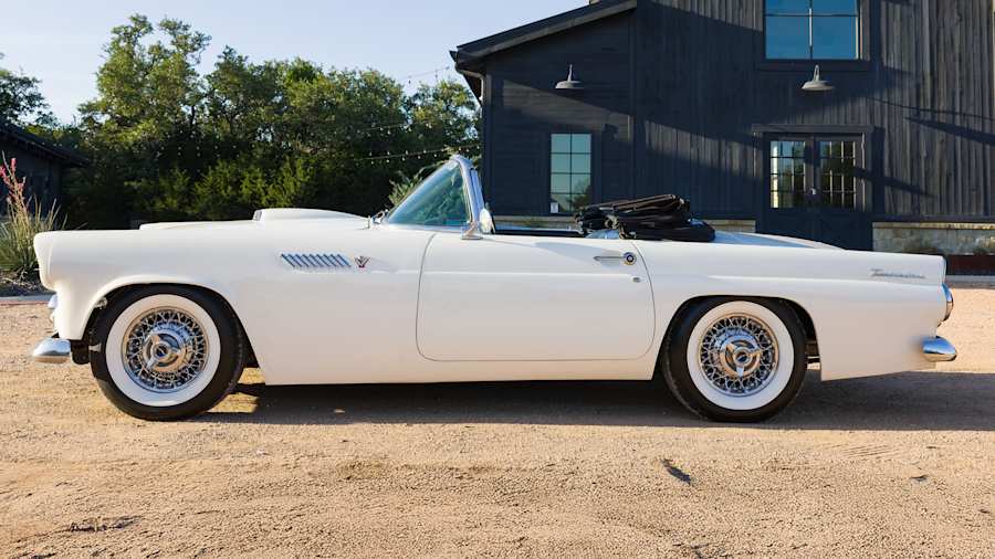 1955 Ford Thunderbird