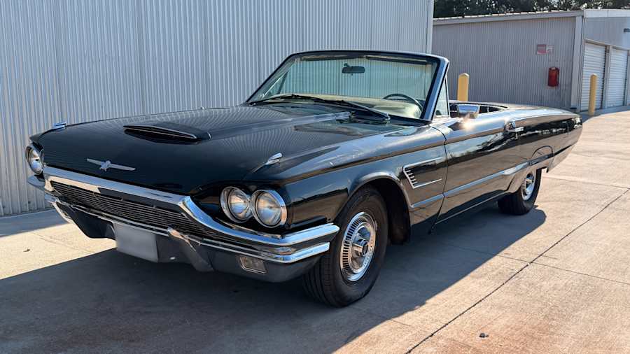 1965 Ford Thunderbird