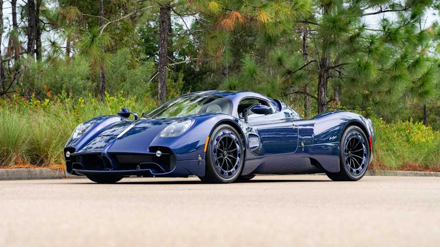 2024 Pagani Utopia