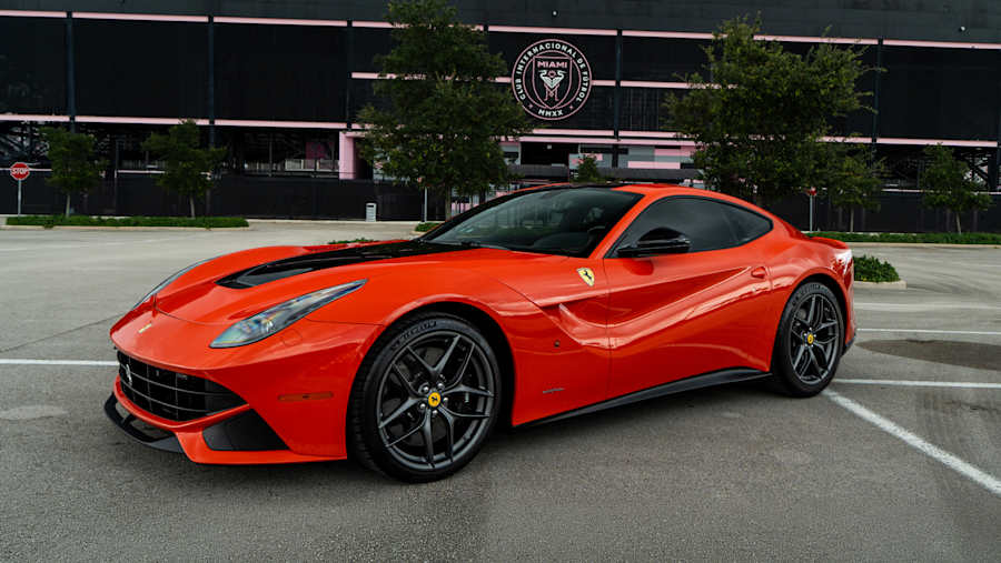 2014 Ferrari F12