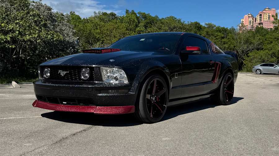 Ford Mustang (Gen5)
