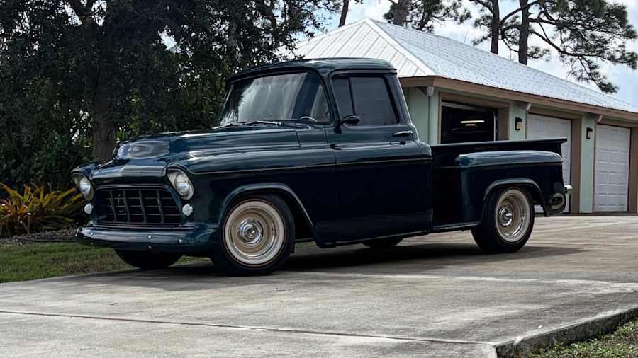 Chevrolet 3100 (Task Force)