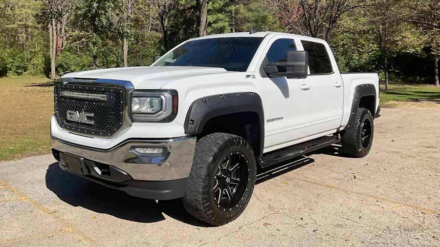 GMC Sierra (K2XX)