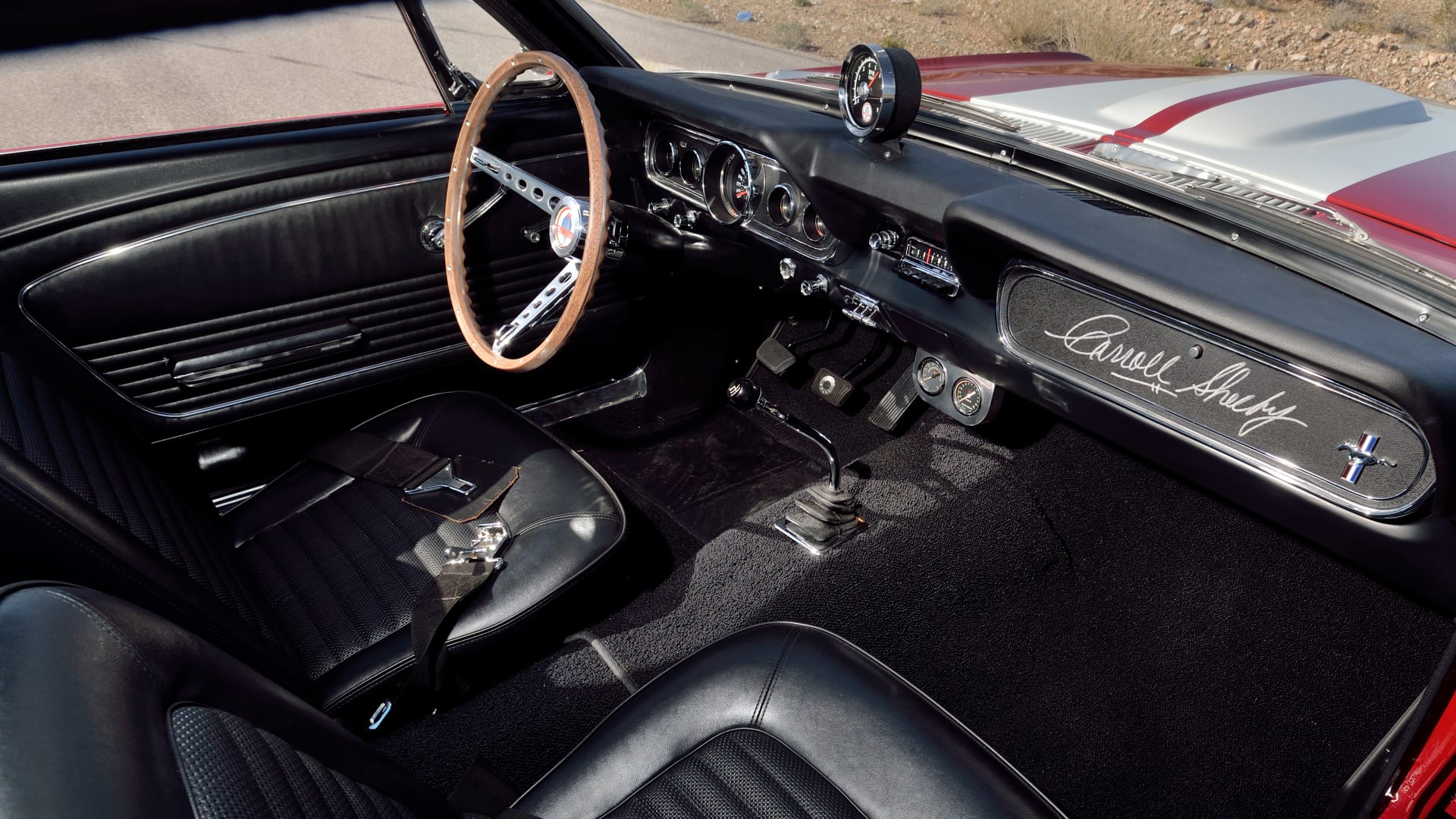 Mecum Auctions Photography Guide // interior passenger side