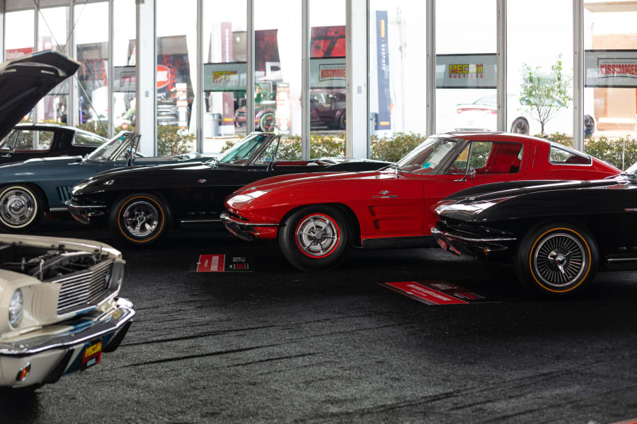 Sell With Mecum Consignment Mecum Auctions