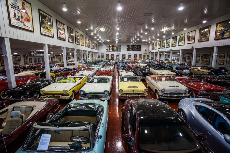 Rogers' Classic Car Museum 2015 - Mecum Auctions