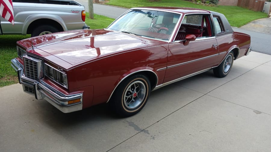 1979 Pontiac Grand Prix - Mecum Auctions