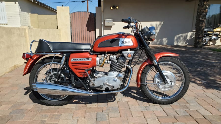 ギター Italia Guitars Mondial Standard -USED- Las Vegas Motorcycles 2024 - Mecum Auctions