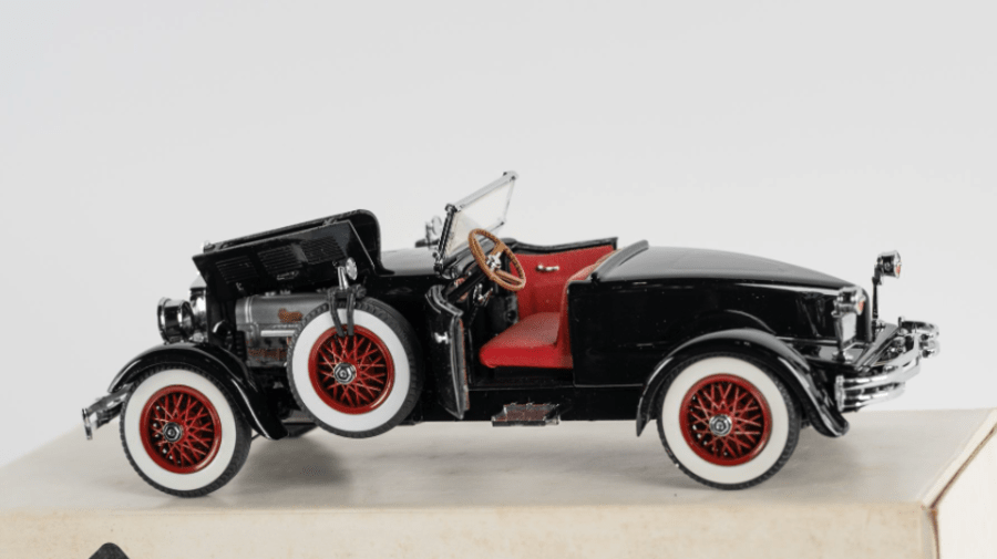Modèle réduit de voiture moulé sous pression Danbury 1927 Stutz faucon Modèle réduit de voiture moulé sous pression Danbury 1927 Stutz faucon