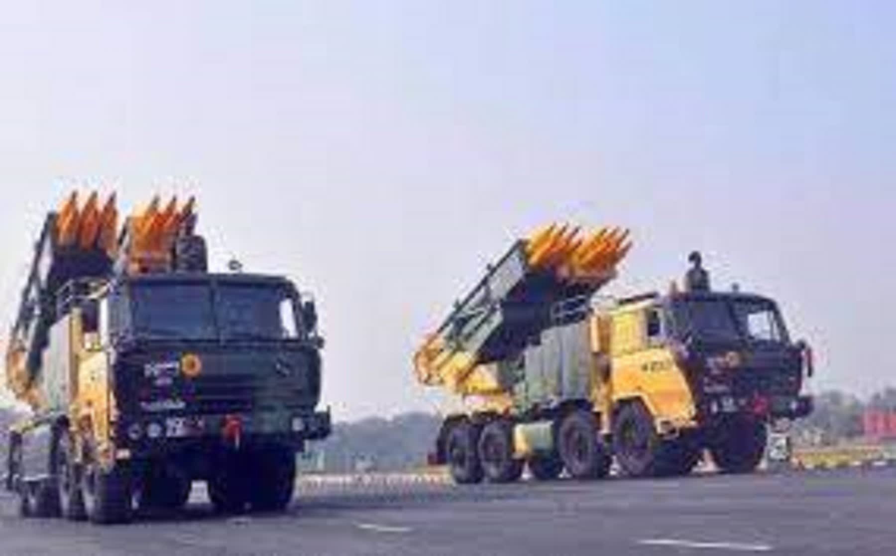 BrahMos missil : 70 हजार करोड़ से ज्यादा के 'देसी हथियार' बढ़ाएंगे तीन
