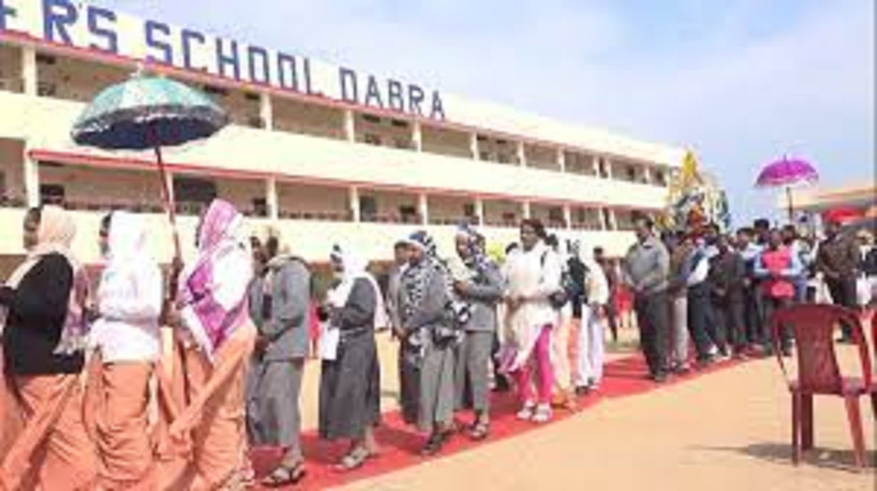 Dabra : सेंट पीटर स्कूल पर हो कड़ी कार्रवाई, विश्व हिंदू परिष?