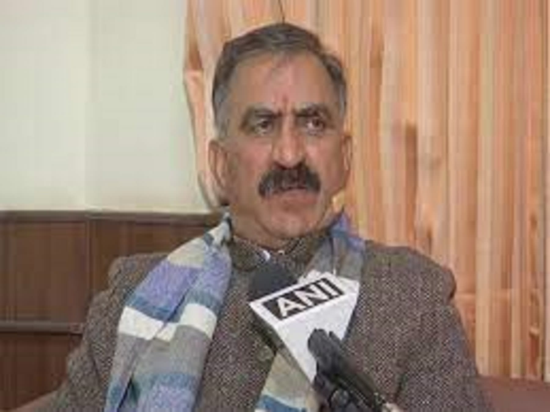 हिमाचल में हालात सामान्य, जरूरत पड़ी तो पंजाब के CM से करें?