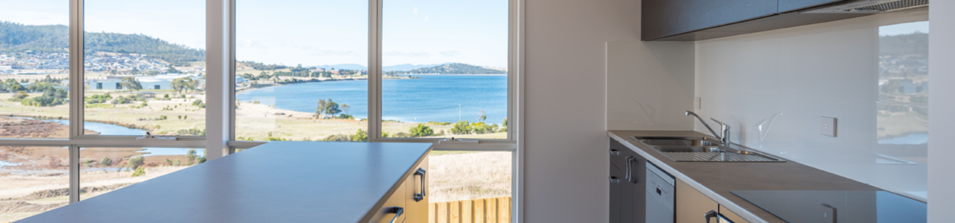 https://res.cloudinary.com/media-marketing-group/buildhome/upload/YHEsnNVzG5gUMsuz9iMRwzN8Lew.png