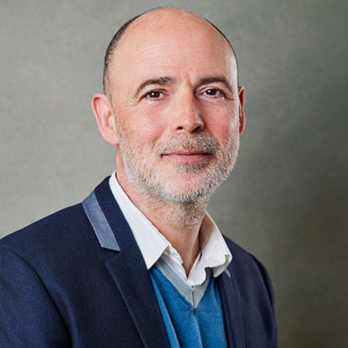 <div style="text-align:center">Hubert<br />
Allin</div>